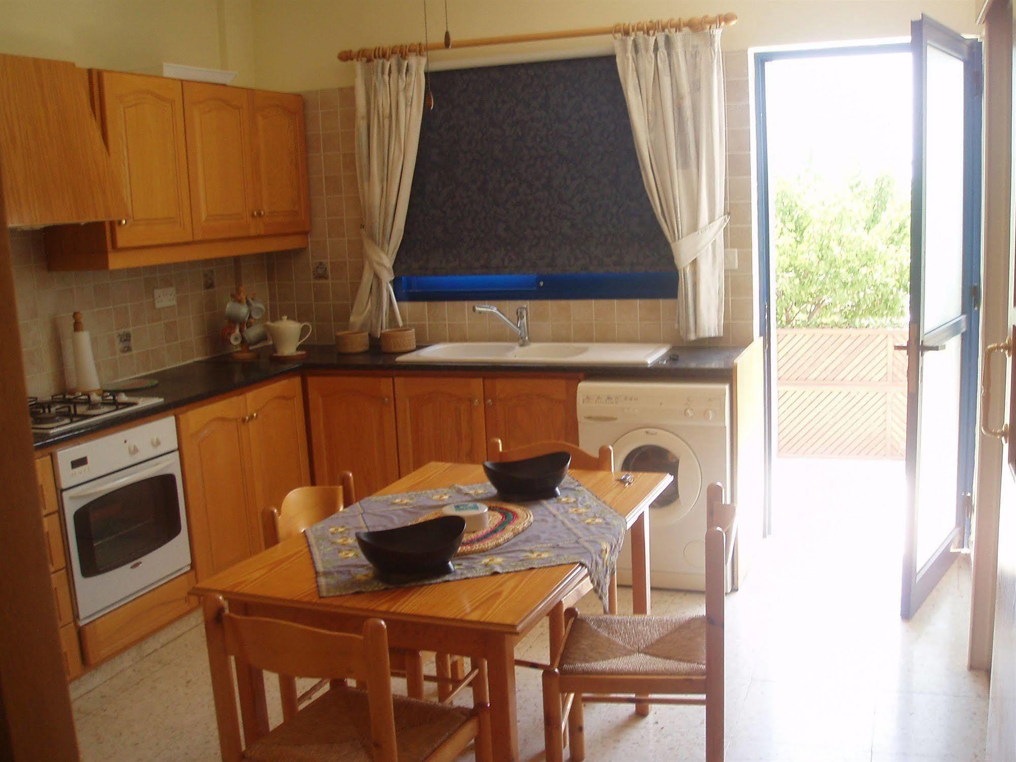 Kavalla Forest Villas Paphos Esterno foto